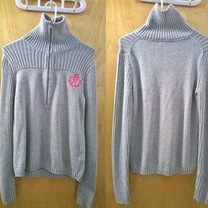 Classic Tommy Hilfiger Turtleneck Sweater
